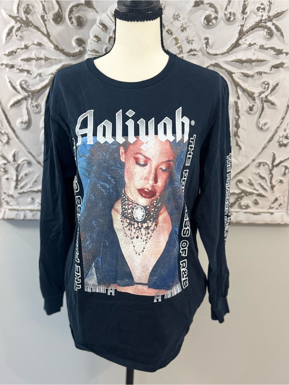 Aaliyah Graphic Long Sleeve Shirt Princess of R&B Band Tee M